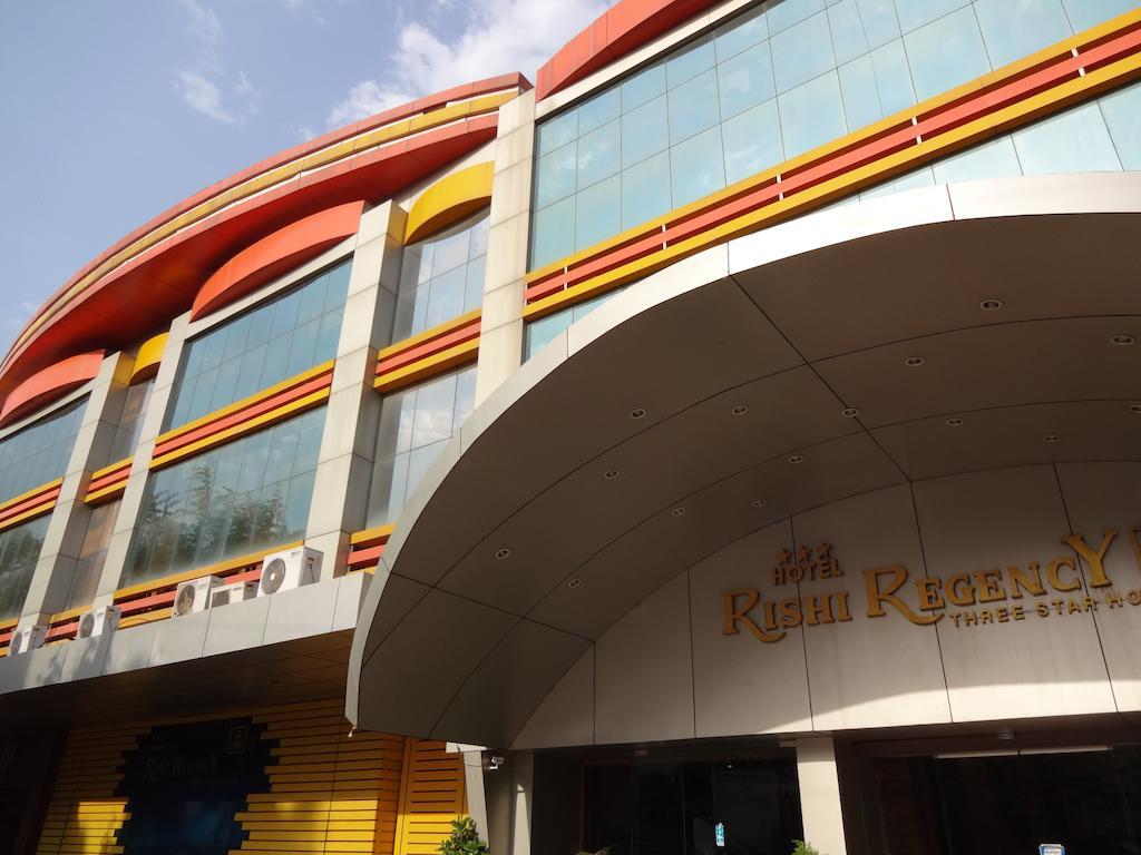 Hotel Rishi Regency Jabalpur Exterior foto